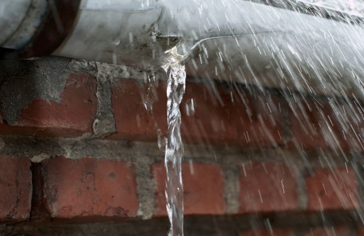 Emergency Gutter Repair Services in Atlanta, GA