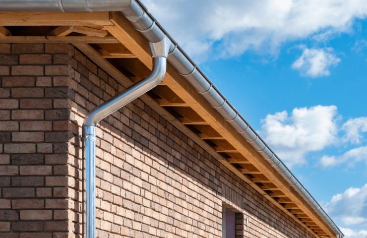 Seamless Gutter Replacement & Installation in Atlanta
