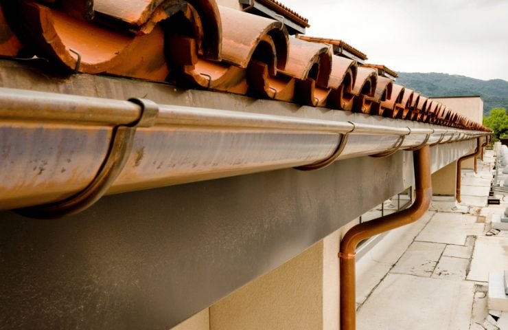 Why Atlanta Homes Need Professional Gutter Services
